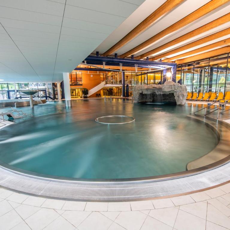 H19 - Modernes Ferienhaus 145qm, 3SZ, Wellnessbereich mit Sauna und Dachterrasse mit Panoramablick, Kühlen und Heizen mit Geothermie - Vacation Home - 35
