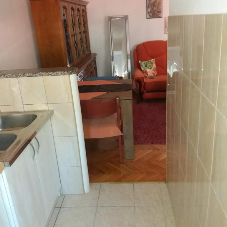Obala - One-Bedroom Apartment - 19