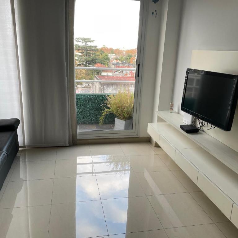 Departamento moderno con cochera en lomas de Zamora - Apartamento de 1 dormitorio - 1
