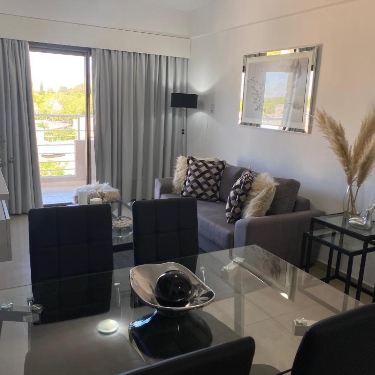 Patio San Ignacio II - One-Bedroom Apartment - 3