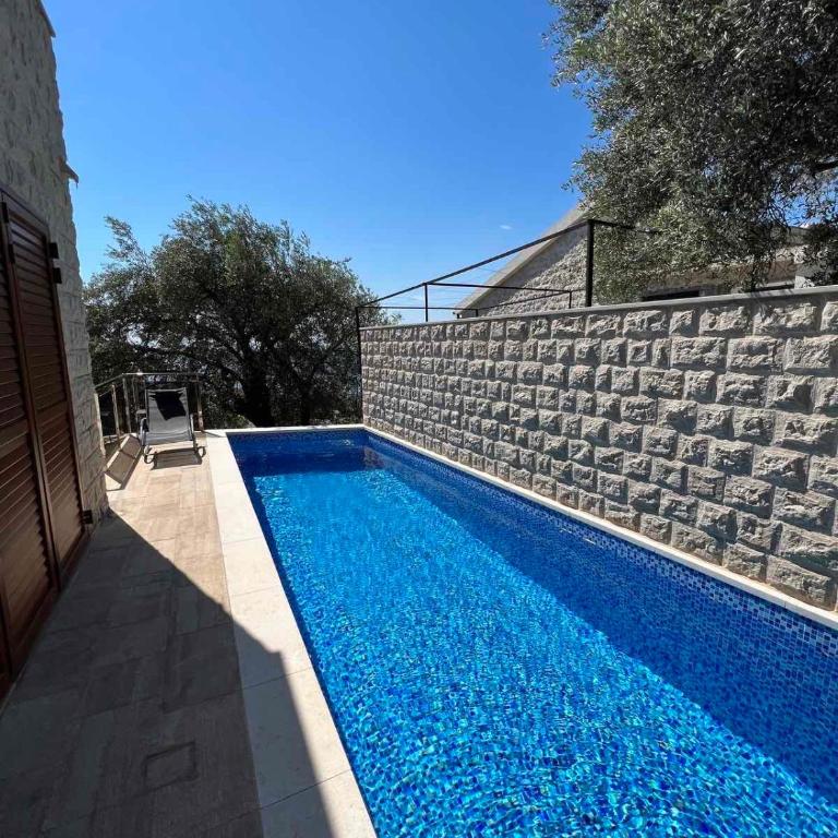 Villa Rijeka Rezevici - Vila sa Sopstvenim Bazenom - 22