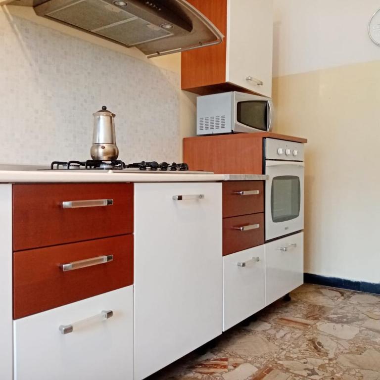 Casa Vacanza! A 50m dal mare! - Casa con 1 Camera da Letto - 19