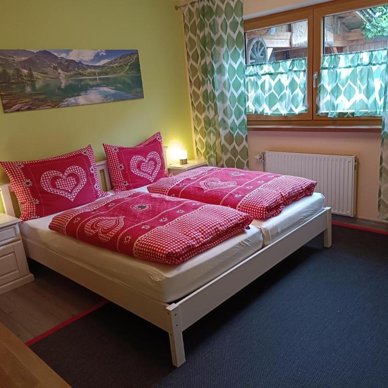 Ferienwohnung Bruni Bock - Three-Bedroom Apartment with Shower - 29