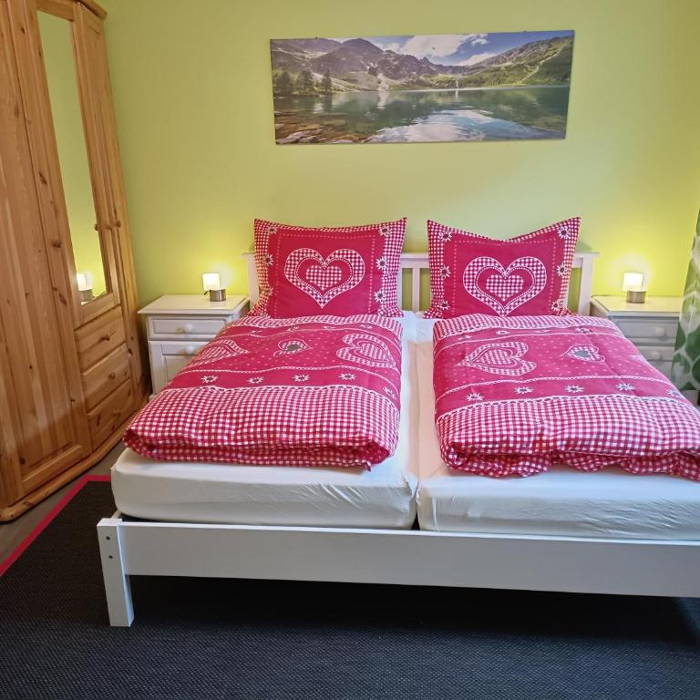 Ferienwohnung Bruni Bock - Three-Bedroom Apartment with Shower - 27