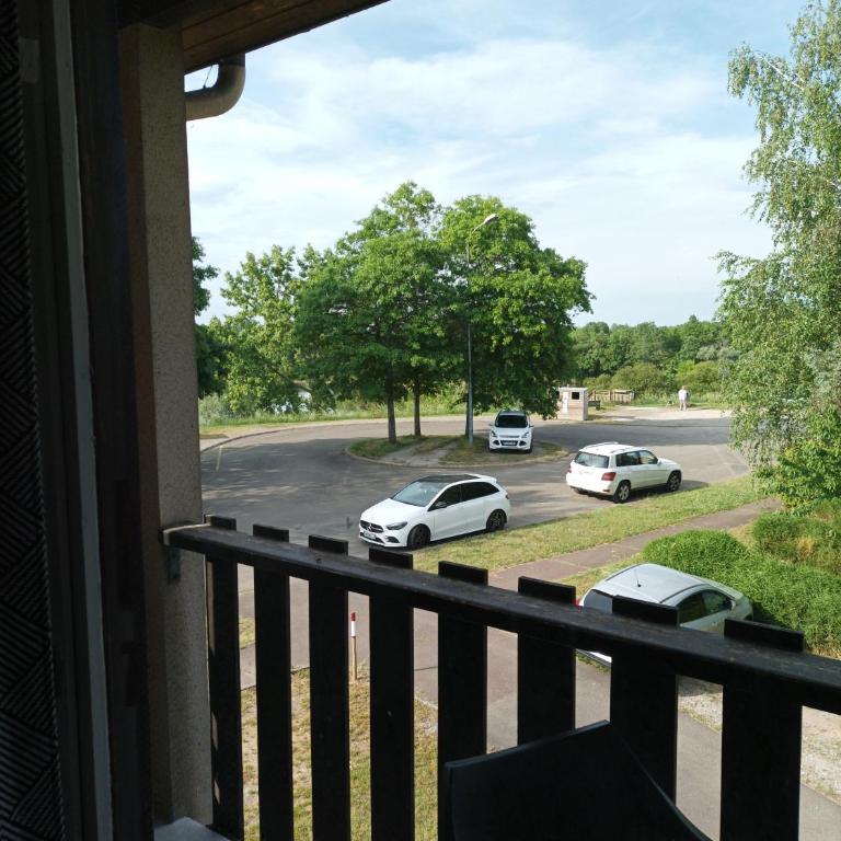 Studio tout confort au bord du lac d'Estey avec parking privé - Appartement 1 Chambre - 11