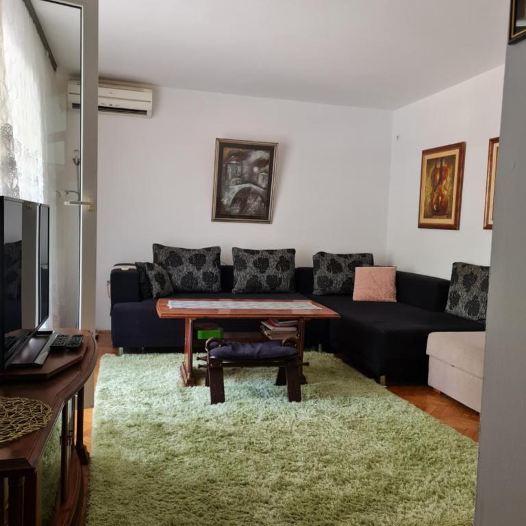 Sara - Two-Bedroom Apartment - 10