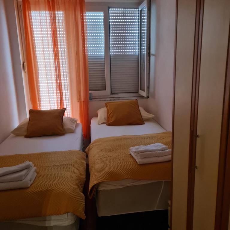 Sara - Two-Bedroom Apartment - 4