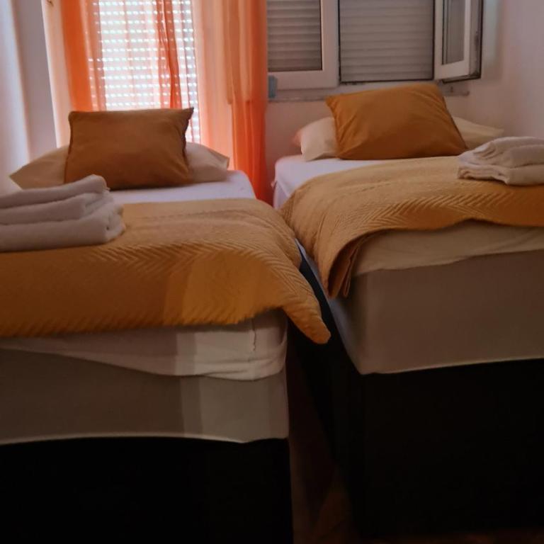 Sara - Two-Bedroom Apartment - 7