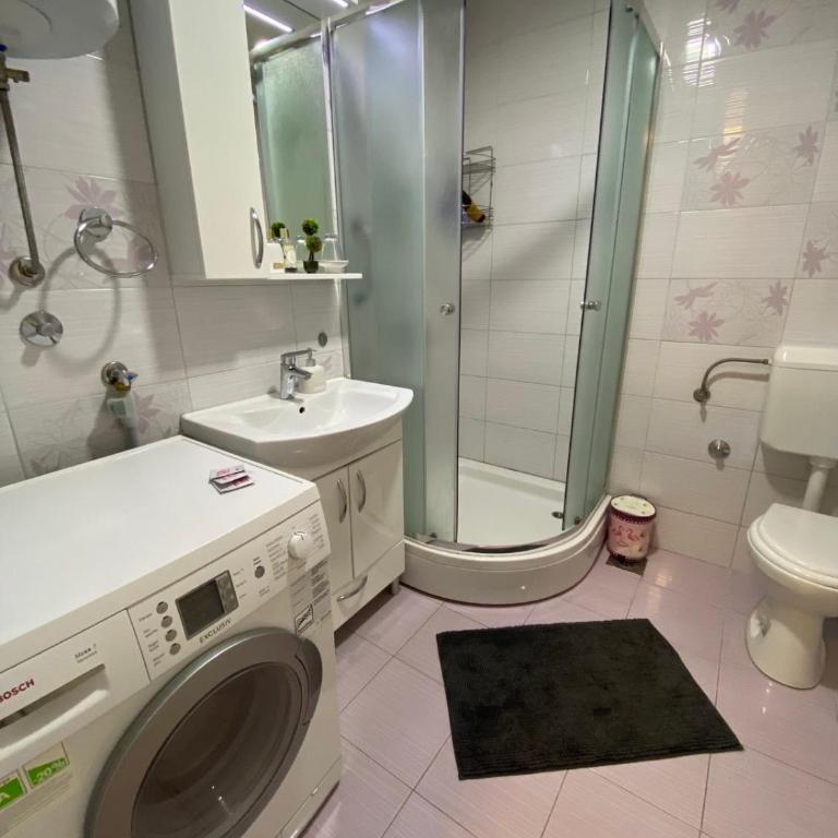 Dan i noc - Apartman sa 2 Spavaće Sobe - 34