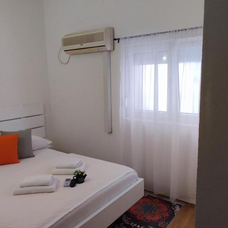 Villa Monera Apartments & Rooms & Free Garage - Standard Double Room - 19