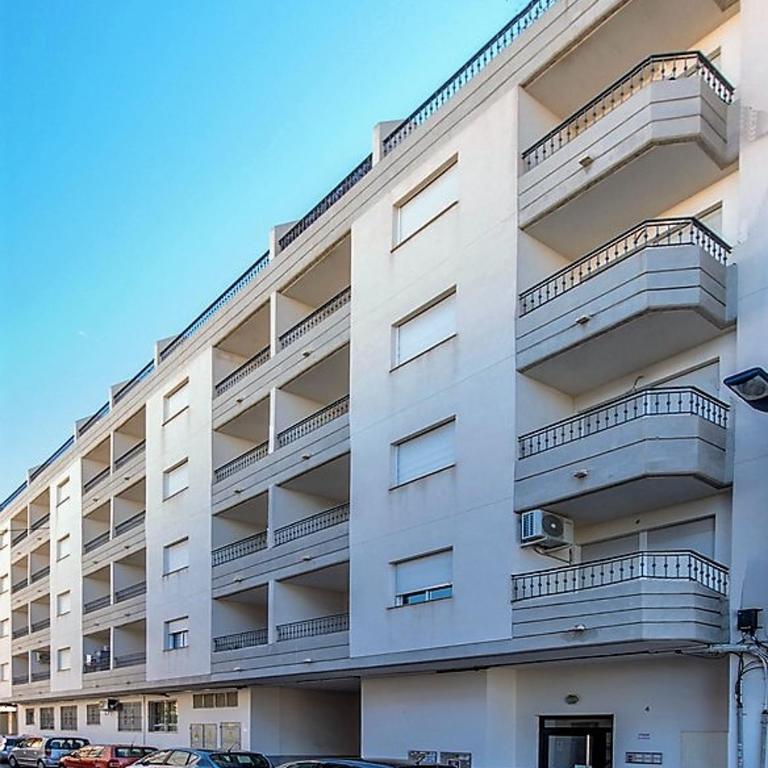 Schöne Wohnung mit Pool , Wi-Fi und privat Garage - Apartamento de 1 dormitorio - 38
