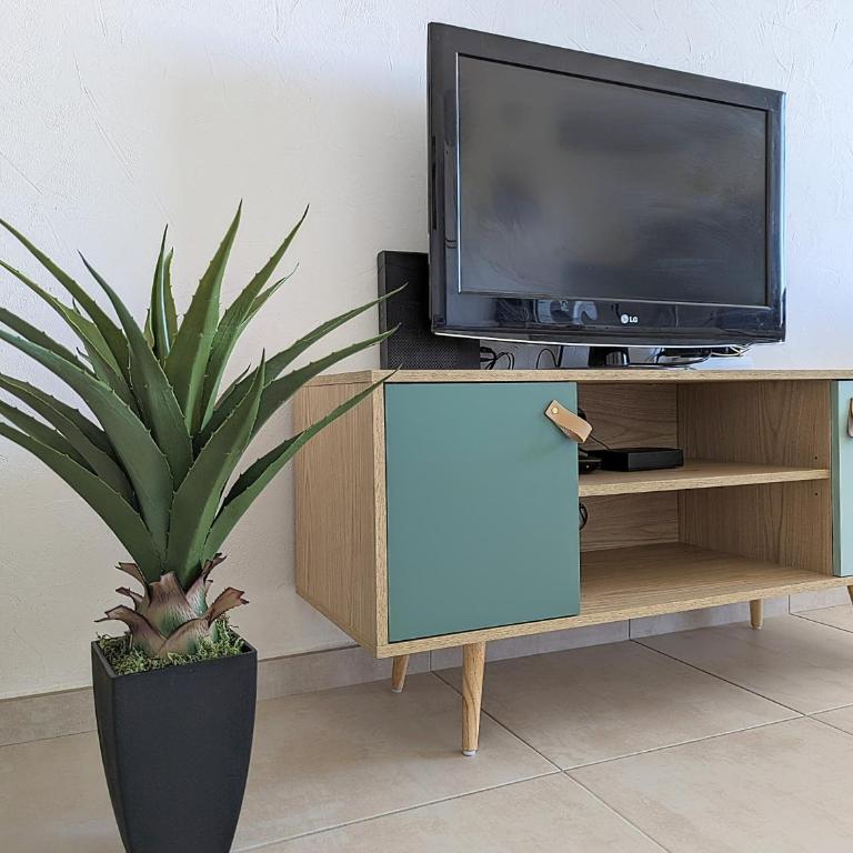 Appartement proche port et mer avec wifi et climatisation - Studio Supérieur - 5