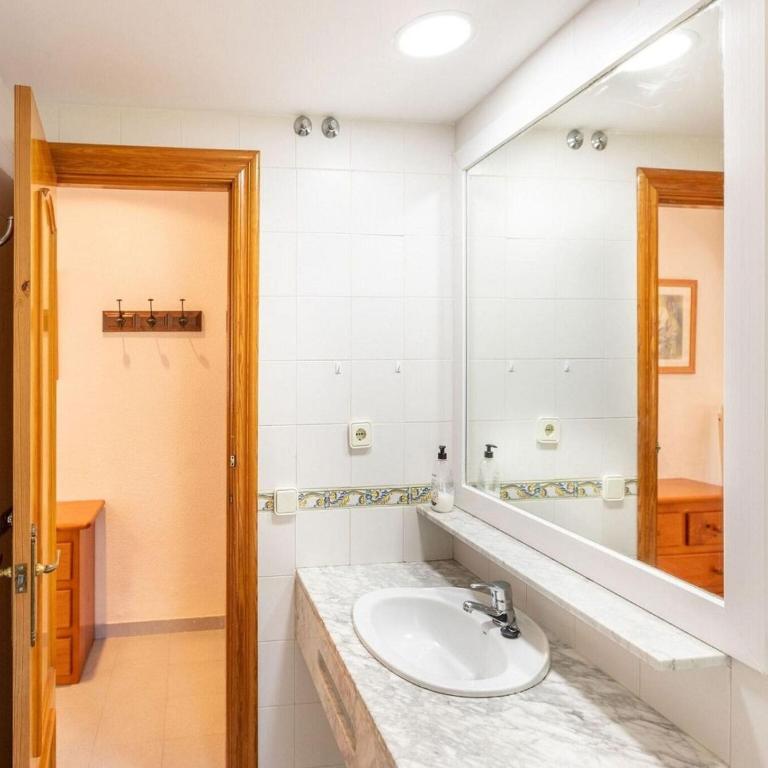 Villa in Spain with Private Pool - One-Bedroom Apartment - 18