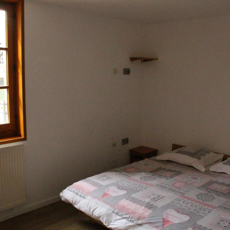 Gite l'Aiguillette du Lauzet - Chambre Double - Vue sur Montagne - 3