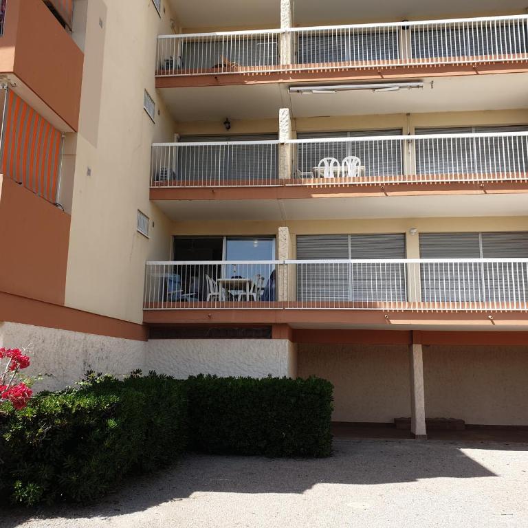Saint-RAPHAEL La Peguiere Face a la plage Vue Mer - Estudio con vistas al mar - 5