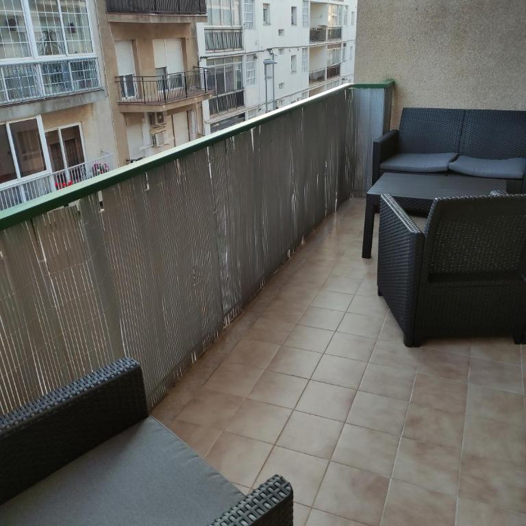 Piso de 4 habitaciones en el centro de Roses - Apartment - 17