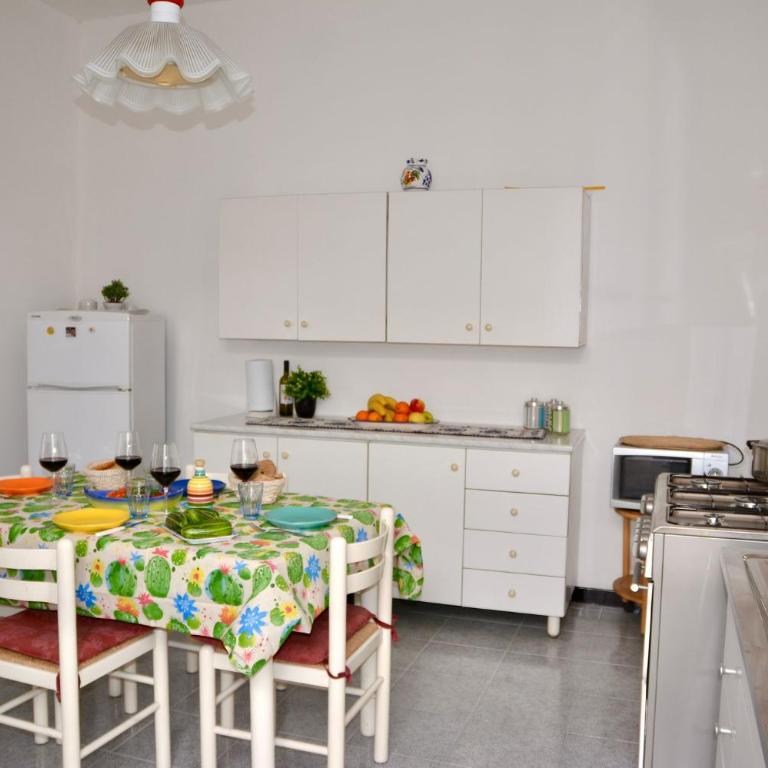 Casa Elisa - Two-Bedroom House - 19