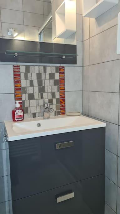 Ste Maxime Villa 5 etoiles Piscine chauffée et jacuzzi - Villa - 24