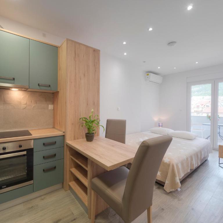 Marea Apartments Budva - Standardni Apartman - 7