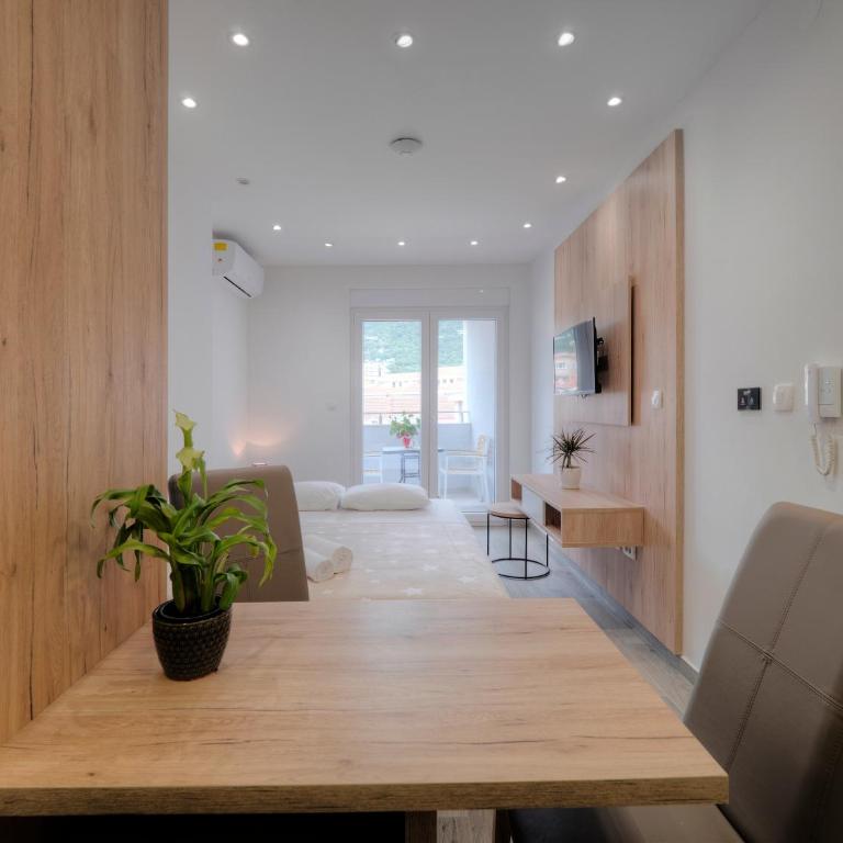 Marea Apartments Budva - Standardni Apartman - 2