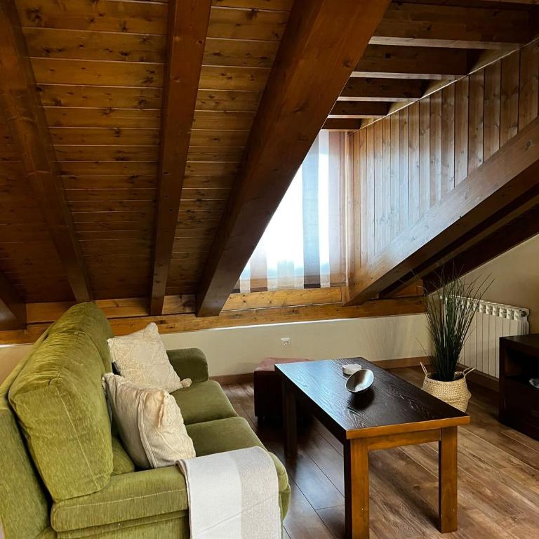 Apartamentos Los Molinos - Two-Bedroom Apartment (4 Adults) - 2
