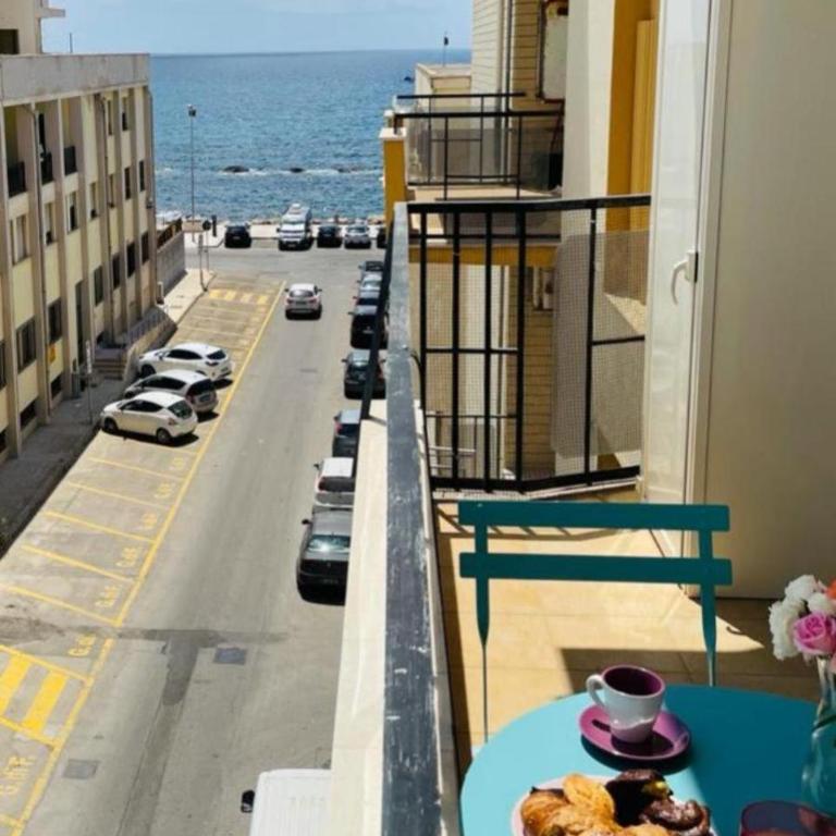 RIVA DI SCIROCCO - Appartamento con 2 Camere da Letto - 8