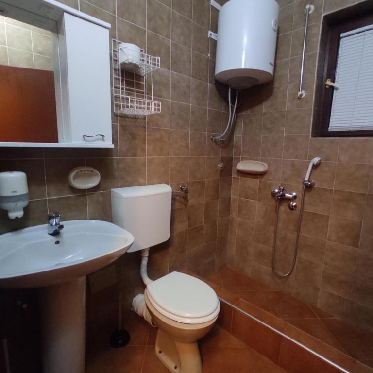 Apartments Mare Budva - Apartman sa Terasom - 3