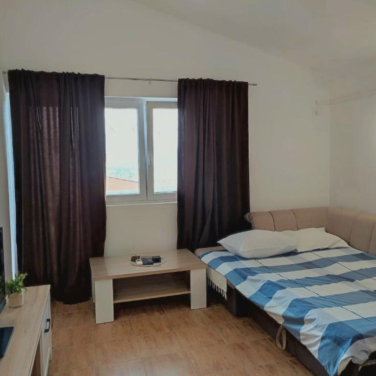 Apartmani Durovic - Two-Bedroom Apartment - 6