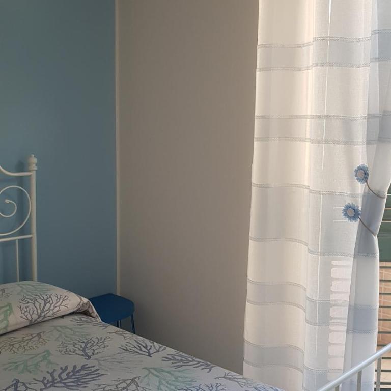 Casa Azzurra - Appartamento con 2 Camere da Letto - 1