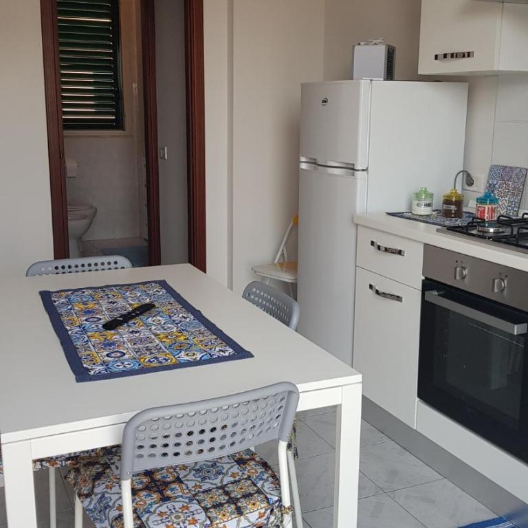 Casa Azzurra - Appartamento con 2 Camere da Letto - 4