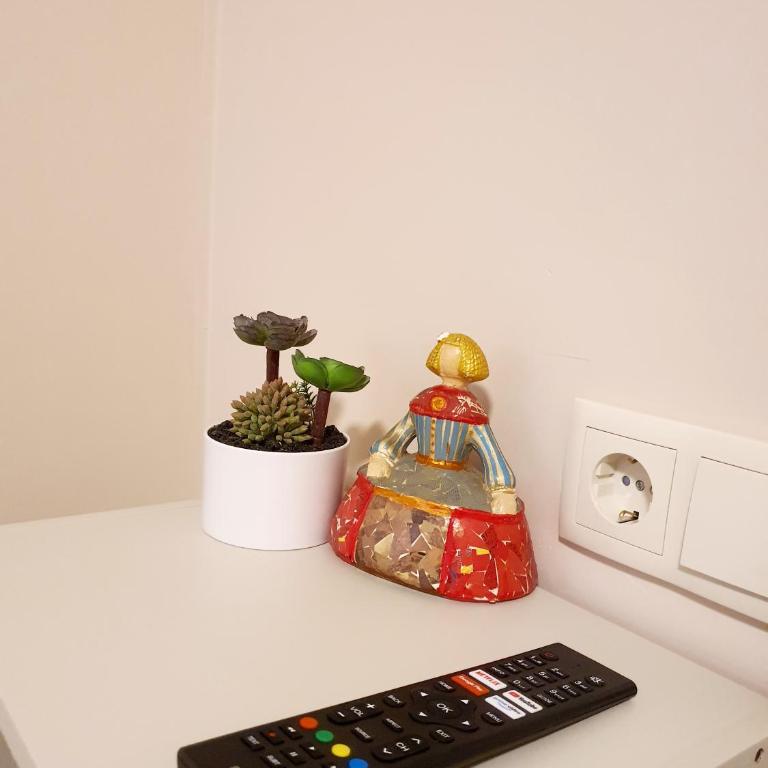 Apartamento Luz - Three-Bedroom Apartment - 7
