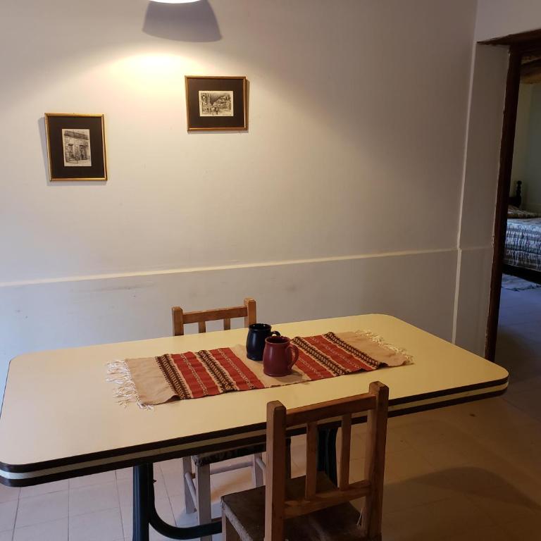 Casabindu - Three-Bedroom House - 9