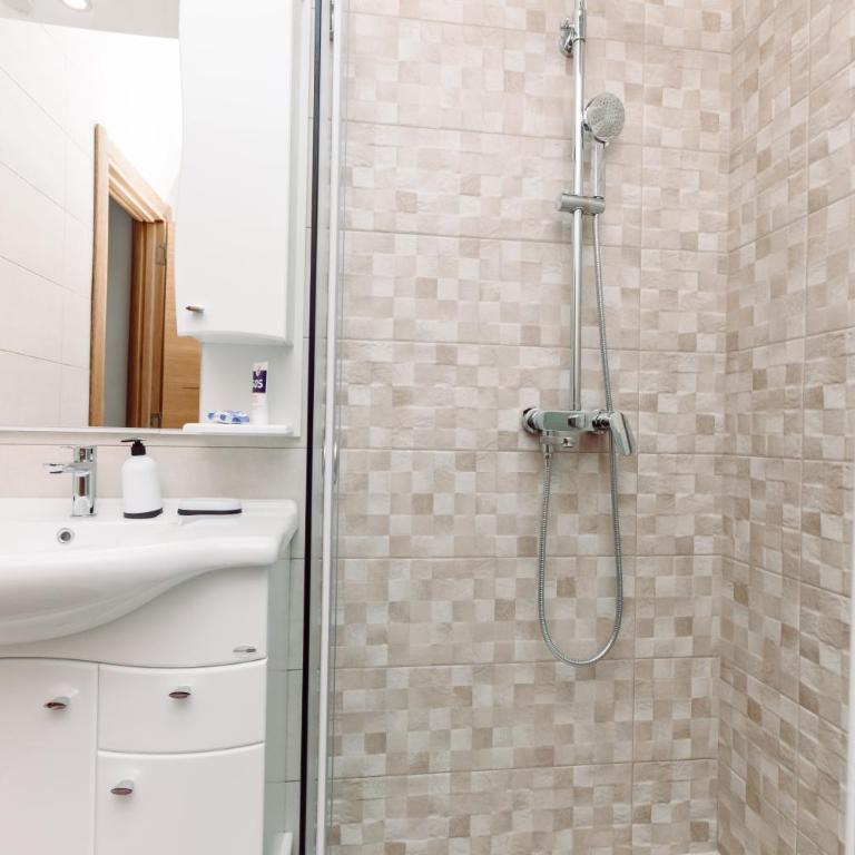 Waterfront Apartment Petrovina - One-Bedroom Apartment - 39