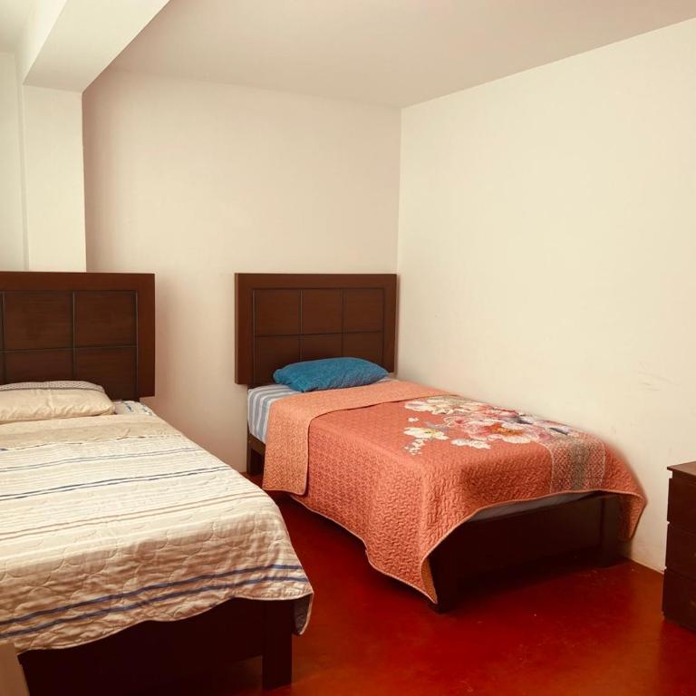 Hotel Puerto Bayovar II - Habitación Doble con baño compartido - 2 camas - 1