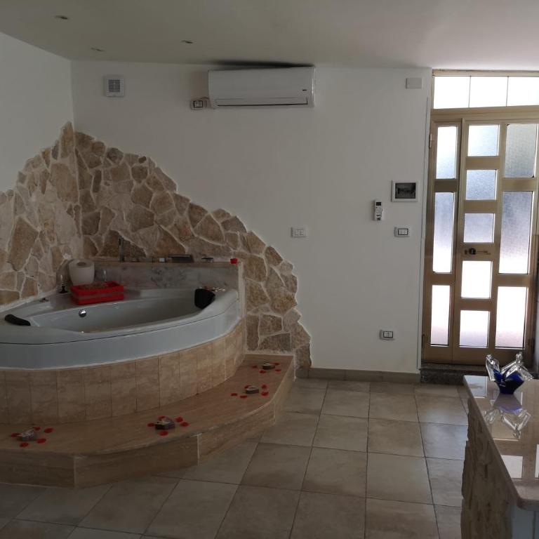 Villa Rhaele - Villa with Private Pool - 11