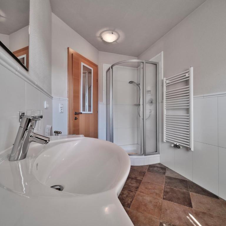 Berggasthof Bärnstatt - Großes Doppelzimmer - 1