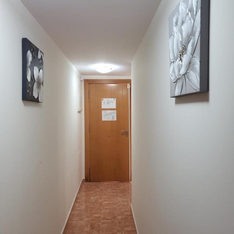 ¡Apartamento en primera línea con terraza y cerca de la piscina comunitaria! - Apartamento de 2 dormitorios - 37