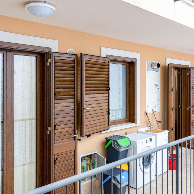 GuestHost - Calipso Big APT with Sea View, Parking & Pool - Two-Bedroom Apartment - 22