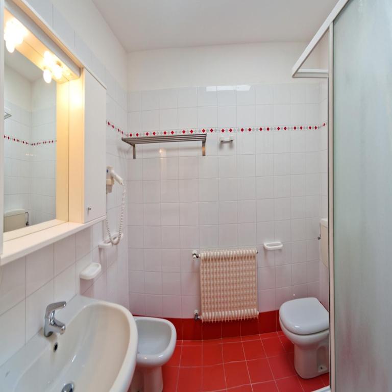 Villaggio Mare Blu - Villa con 2 Camere da Letto (5 Adulti) - 4