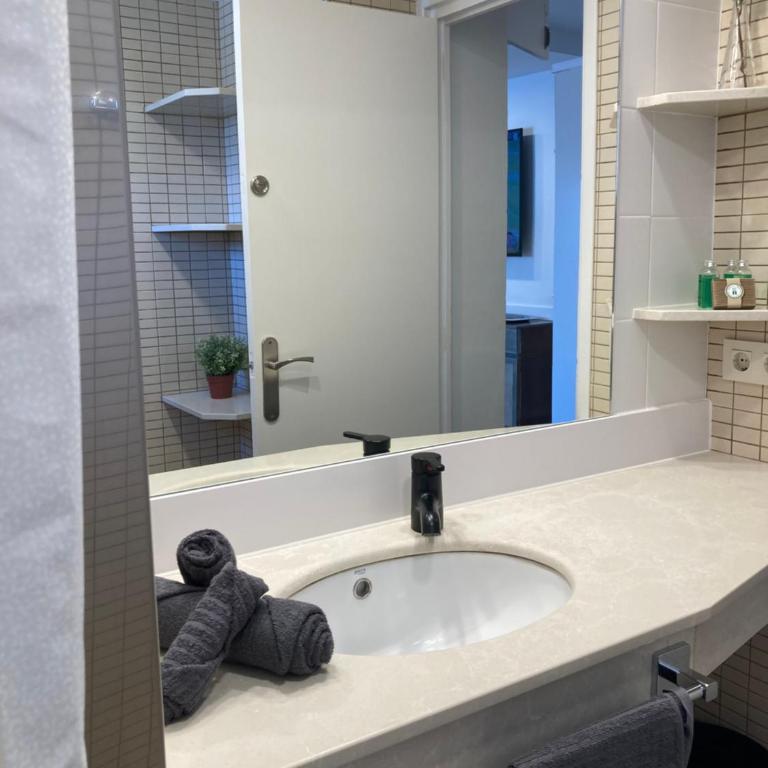 Mas Pinell 3 -Viu bé - Two-Bedroom Apartment - 29