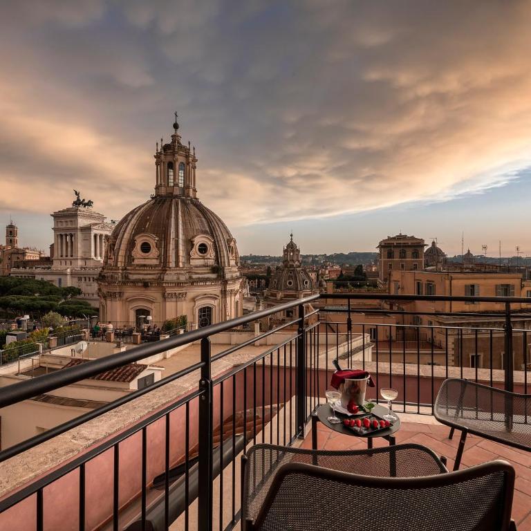 H10 Palazzo Galla - Junior Suite Panoramica con Terrazza - 1