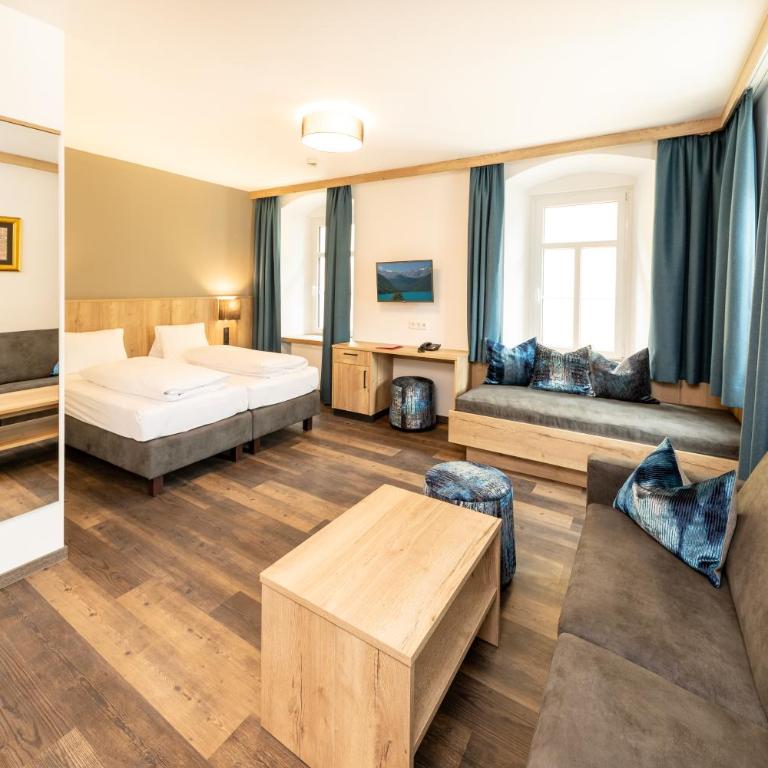 Hotel Heitzmann - Comfort Dreibettzimmer - 3