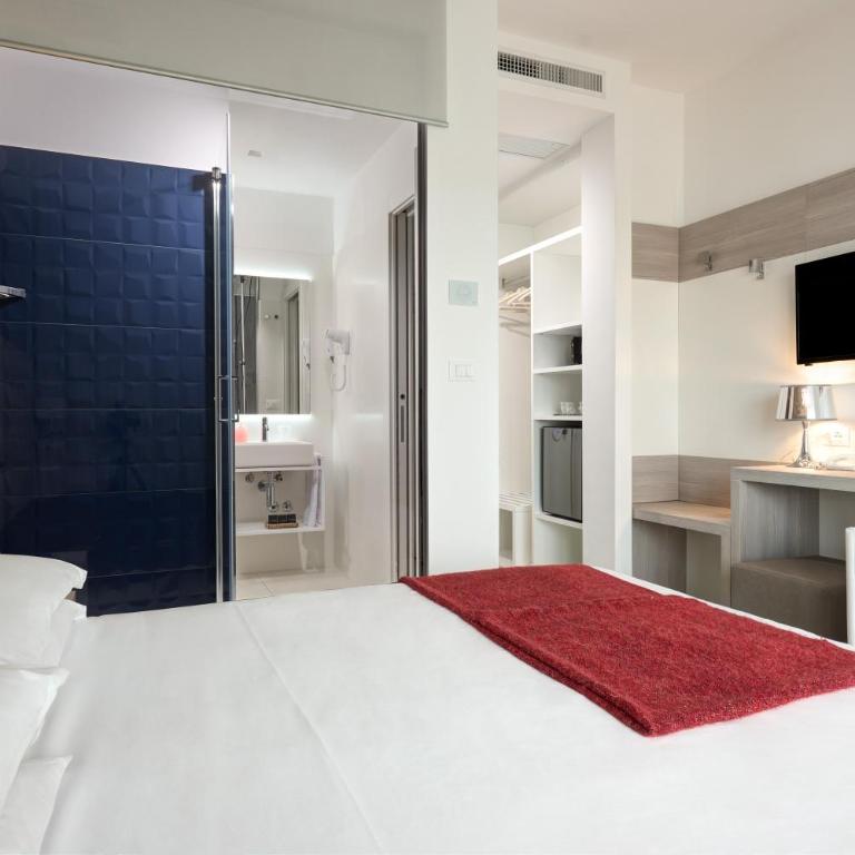 Hotel Delle Rose - Camera Tripla Standard - 3
