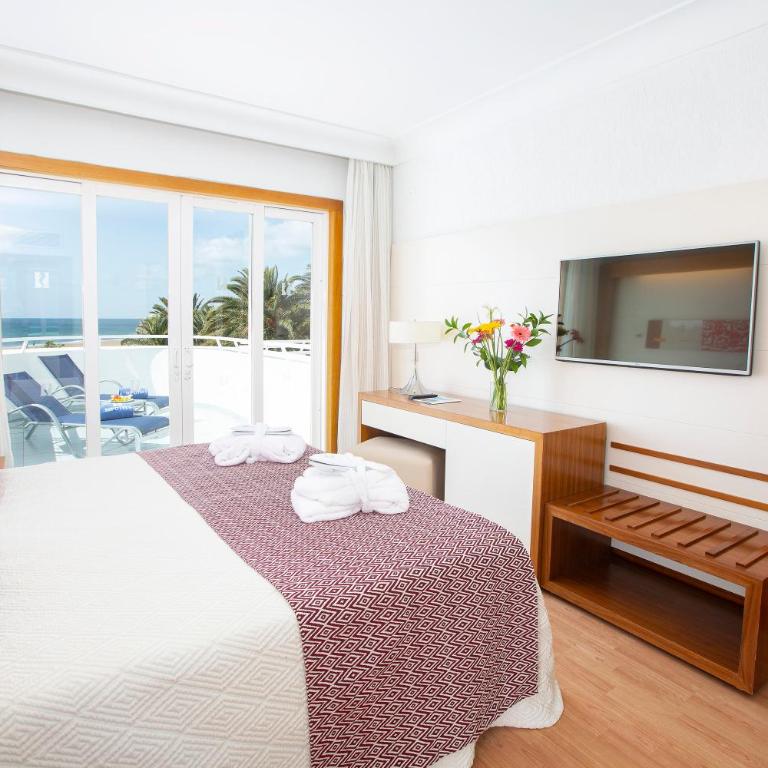 Hipotels La Geria - Suite Junior con vistas a la piscina - 2