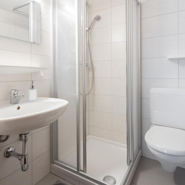 Haus Amatschon - Appartement 2 Chambres avec Douche - 8