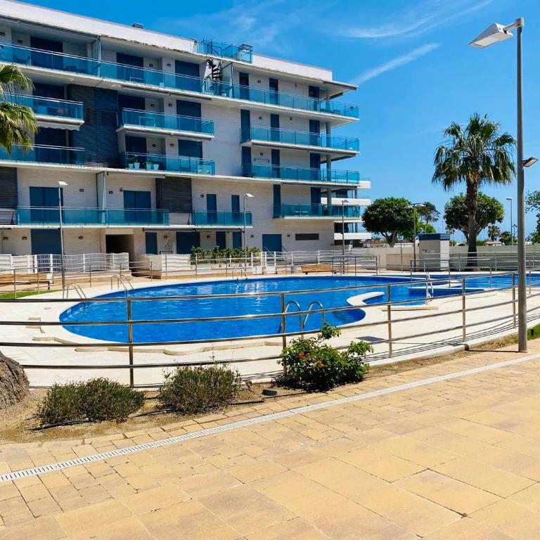 Elise Sun Beach - Three-Bedroom Apartment - 2