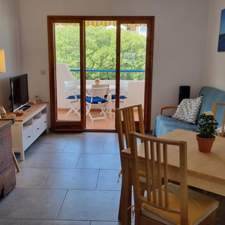 Apartamento familiar con piscina y wifi - Apartamento de 2 dormitorios con terraza - 2