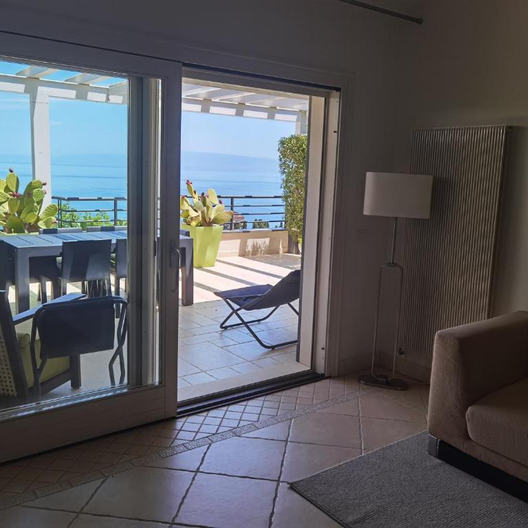 Taormina Romantic Apartment by Taormina Holidays - Appartamento con 2 Camere da Letto - 7