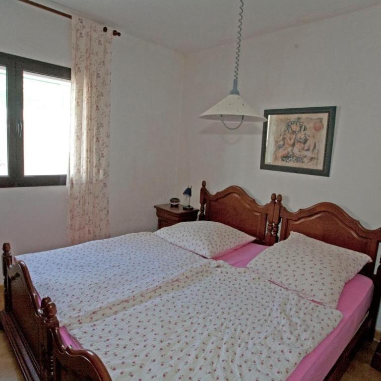Los Arbustos - One-Bedroom Apartment - 22