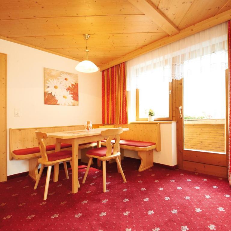 Haus Alblitt - Two-Bedroom Apartment - 5